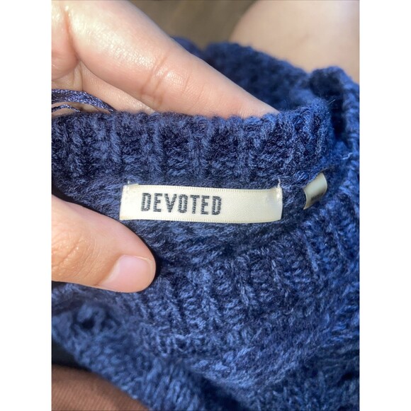 Devoted Women's Blue Long Sleeve Cable Knit Crewneck Pullover Sweater med meaure - Picture 6 of 7